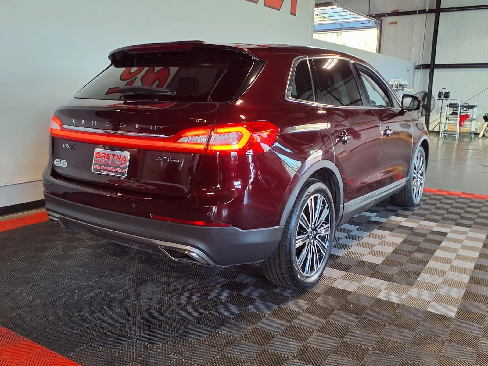 Lincoln MKX photo 9