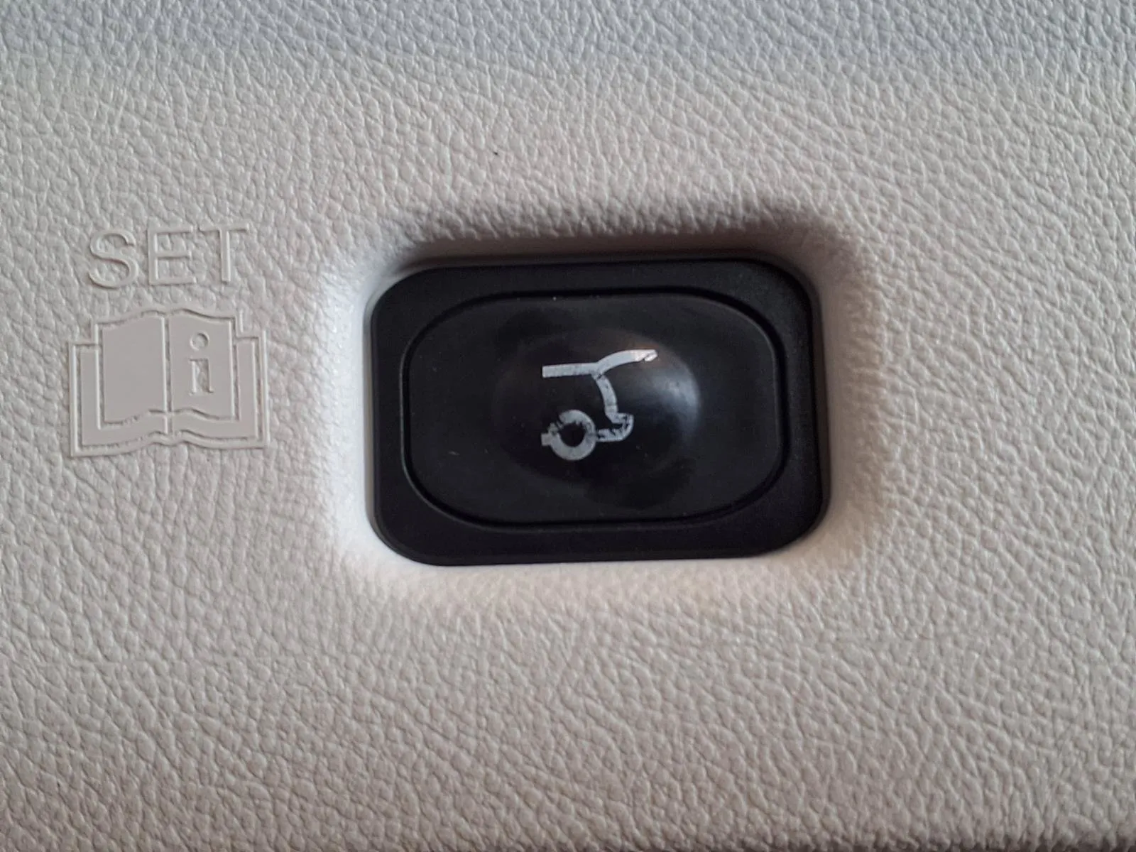 Lincoln MKX photo 8