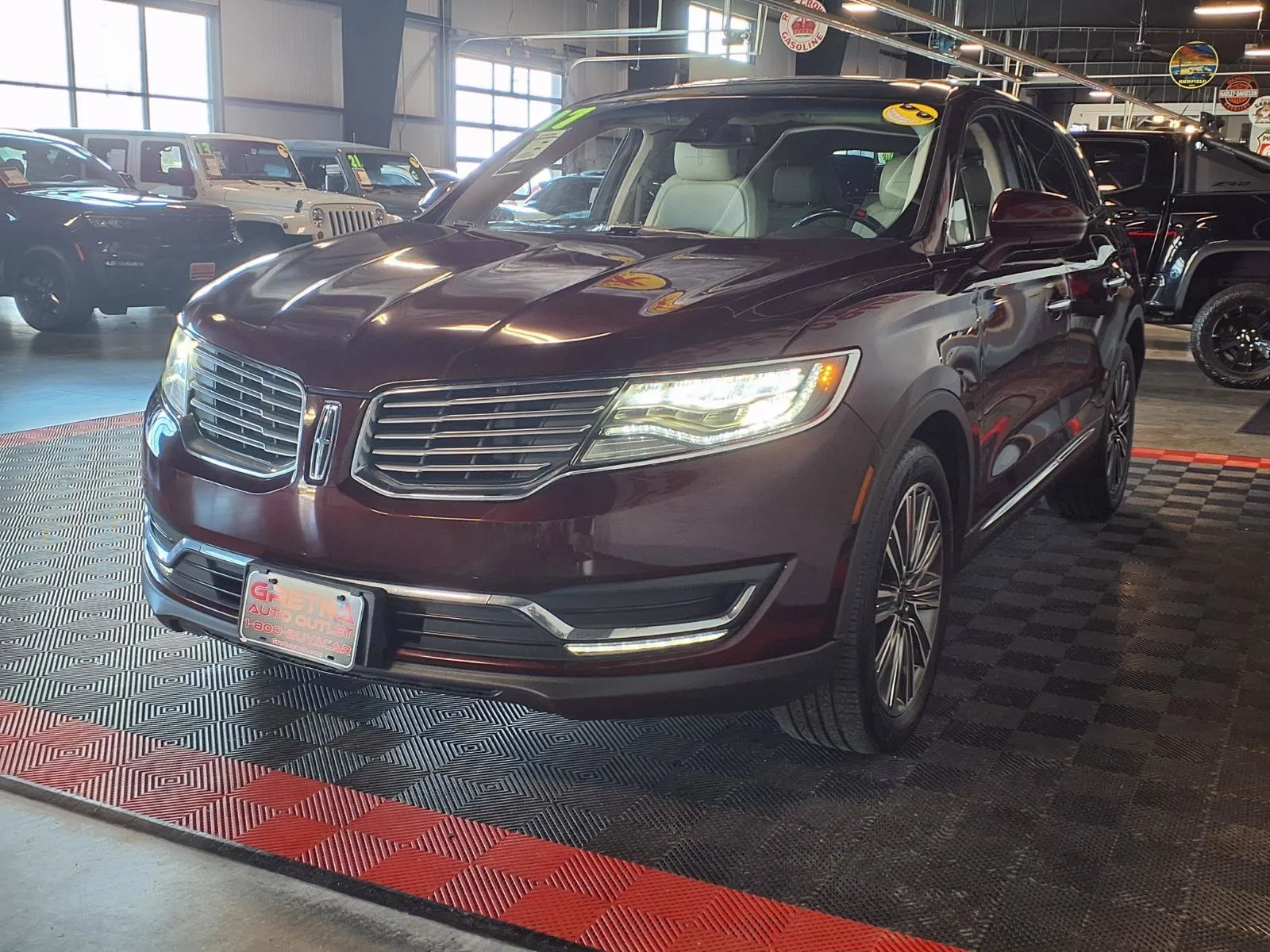 Lincoln MKX photo 4