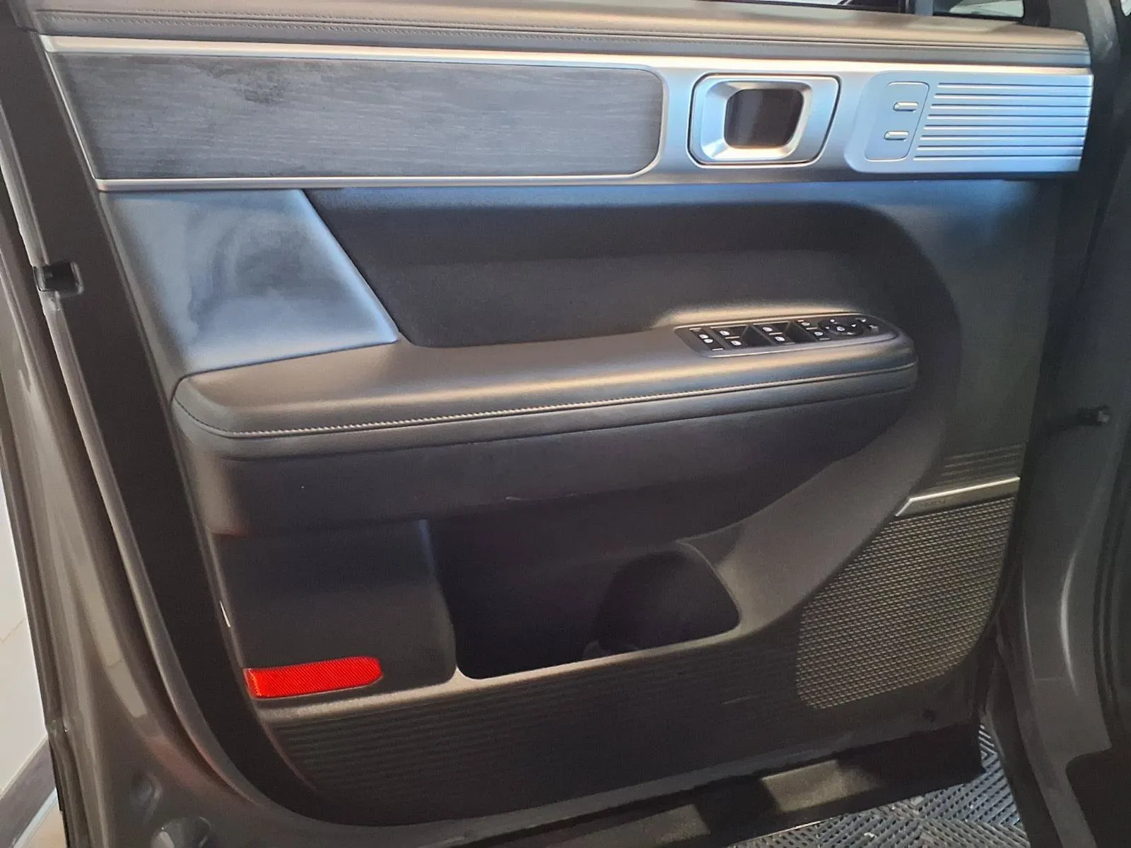 Hyundai Santa Fe photo 17