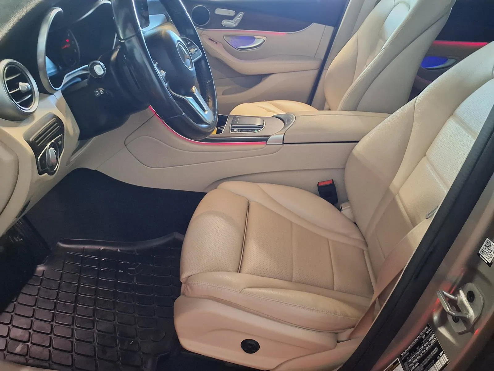 Mercedes-Benz GLC photo 19