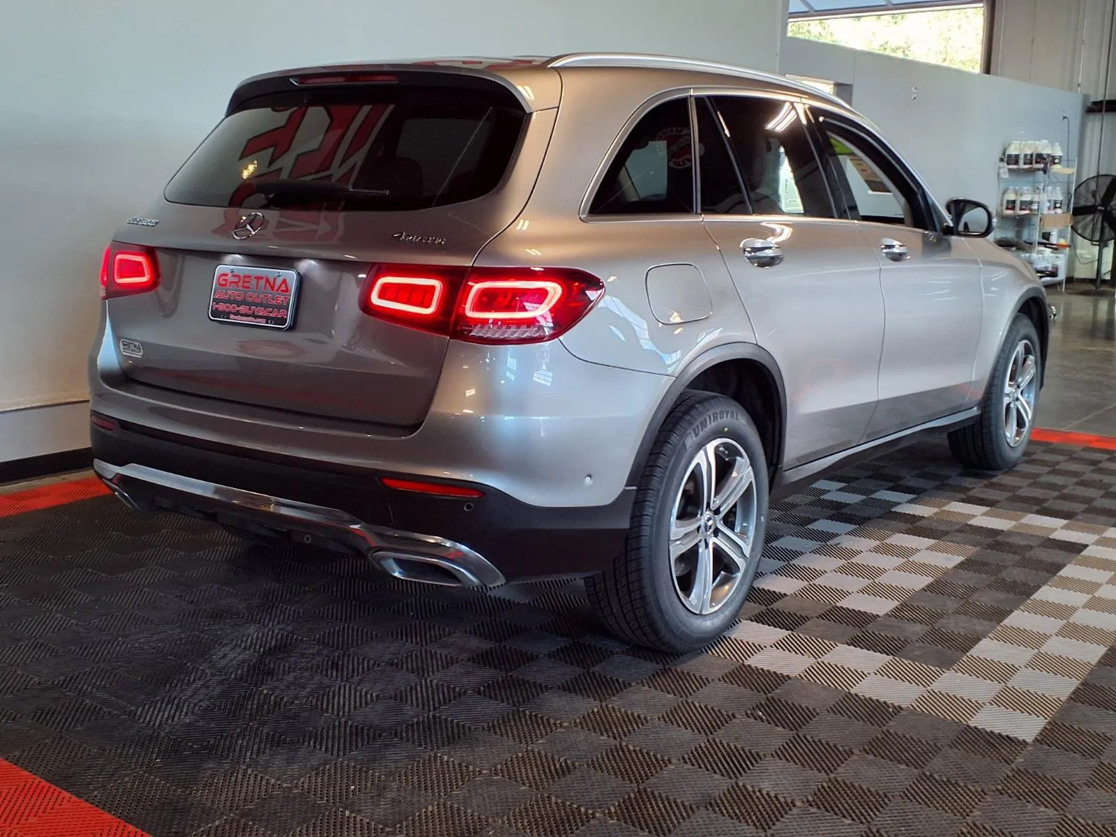 Mercedes-Benz GLC photo 9