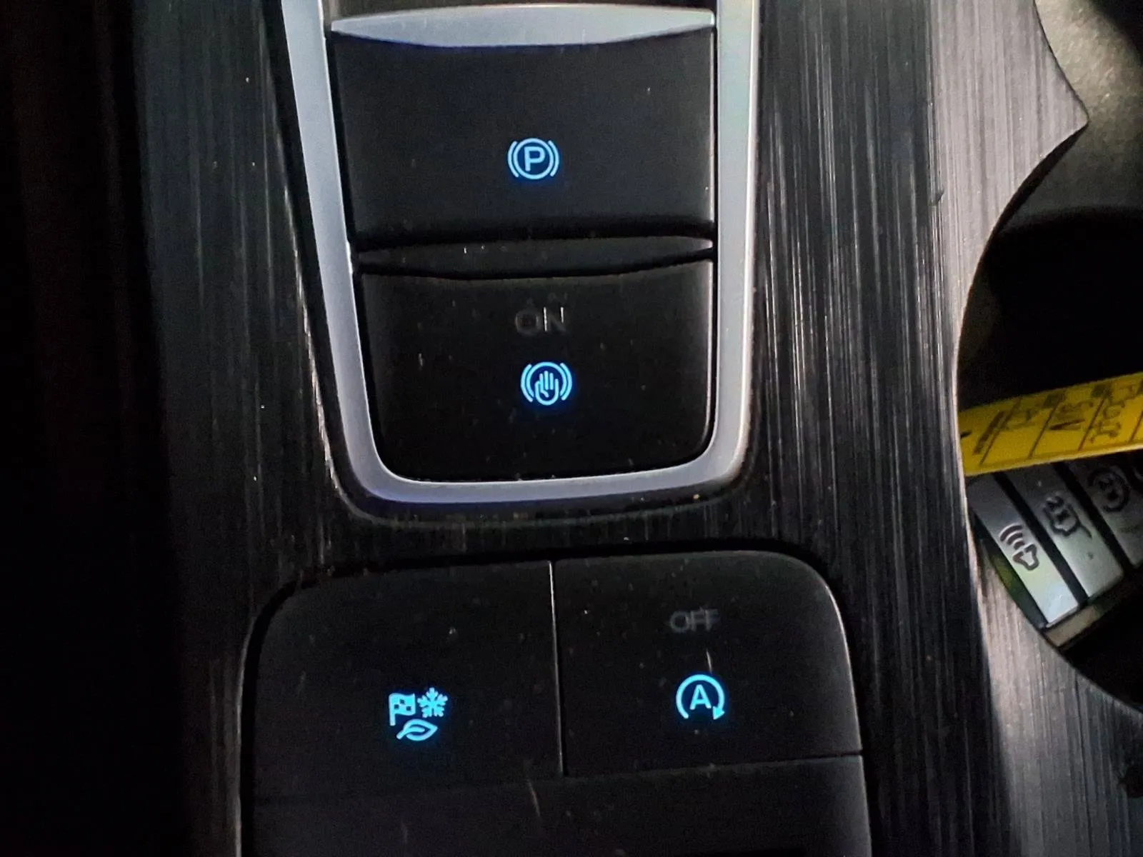 Ford Escape photo 23