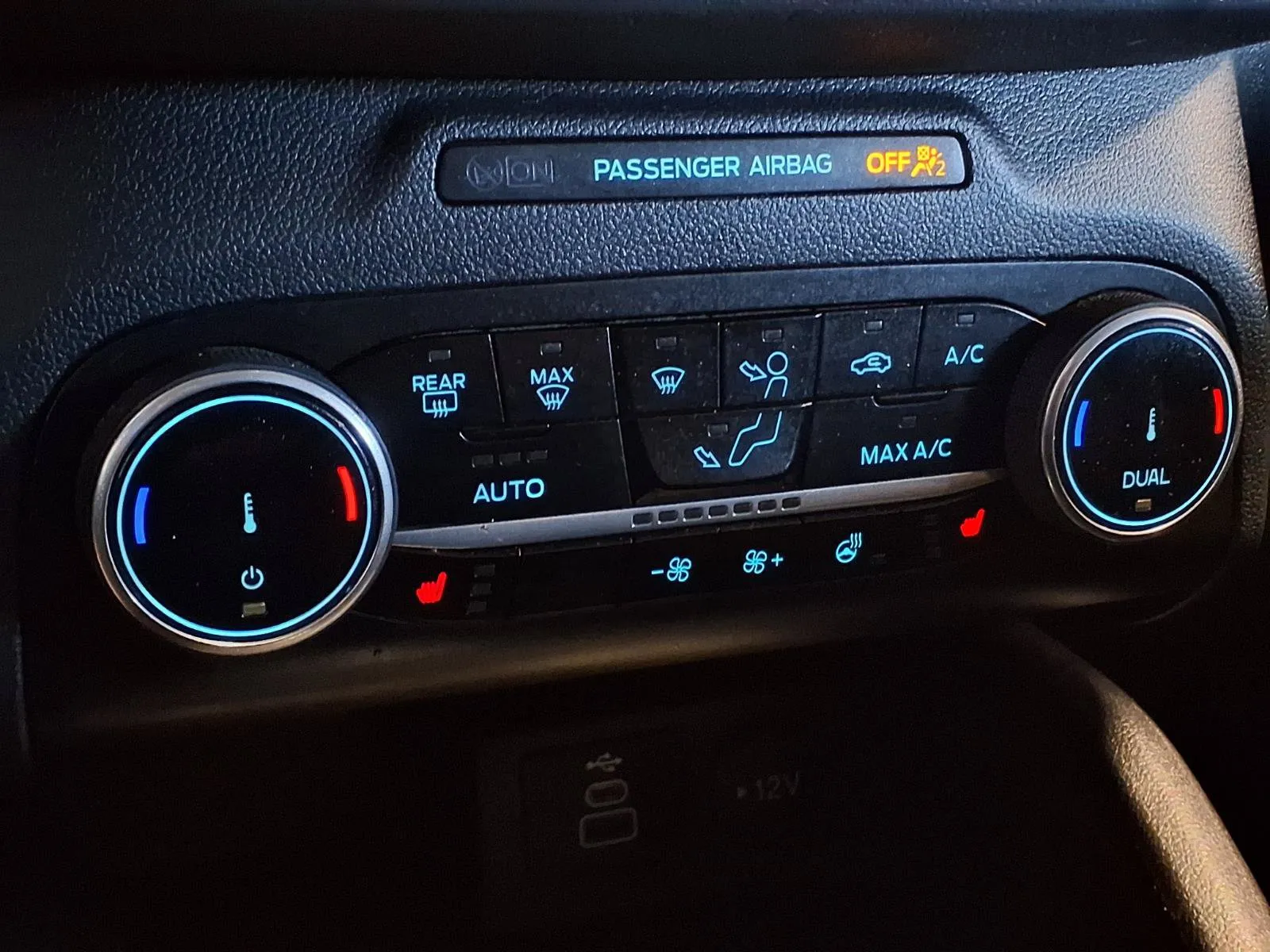 Ford Escape photo 20
