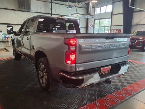 More photos of 2020 Chevrolet Silverado 1500 LT at Gretna Auto Outlet, NE