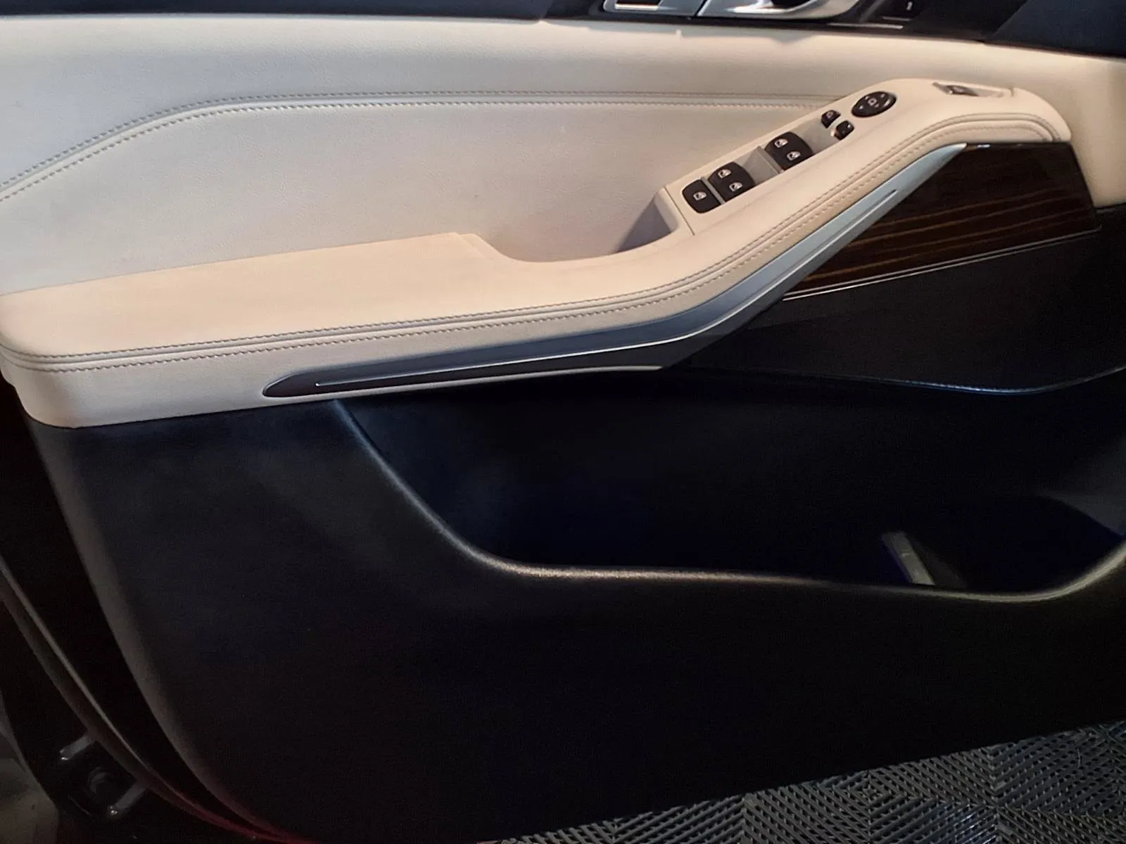 BMW X5 photo 18