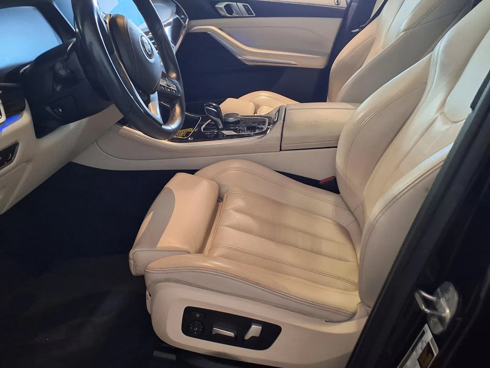 BMW X5 photo 19