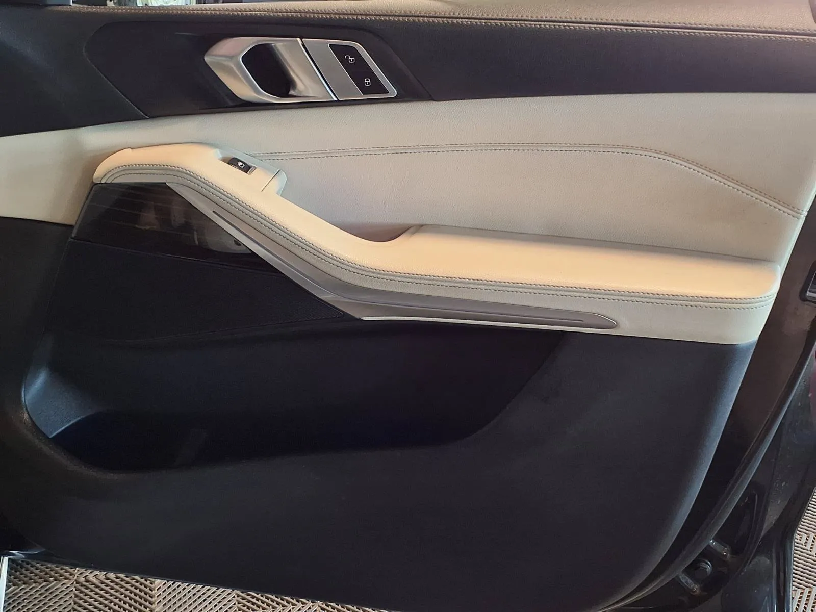 BMW X5 photo 12