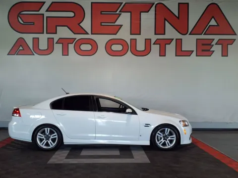 White 2008 Pontiac G8 for sale in Gretna, NE
