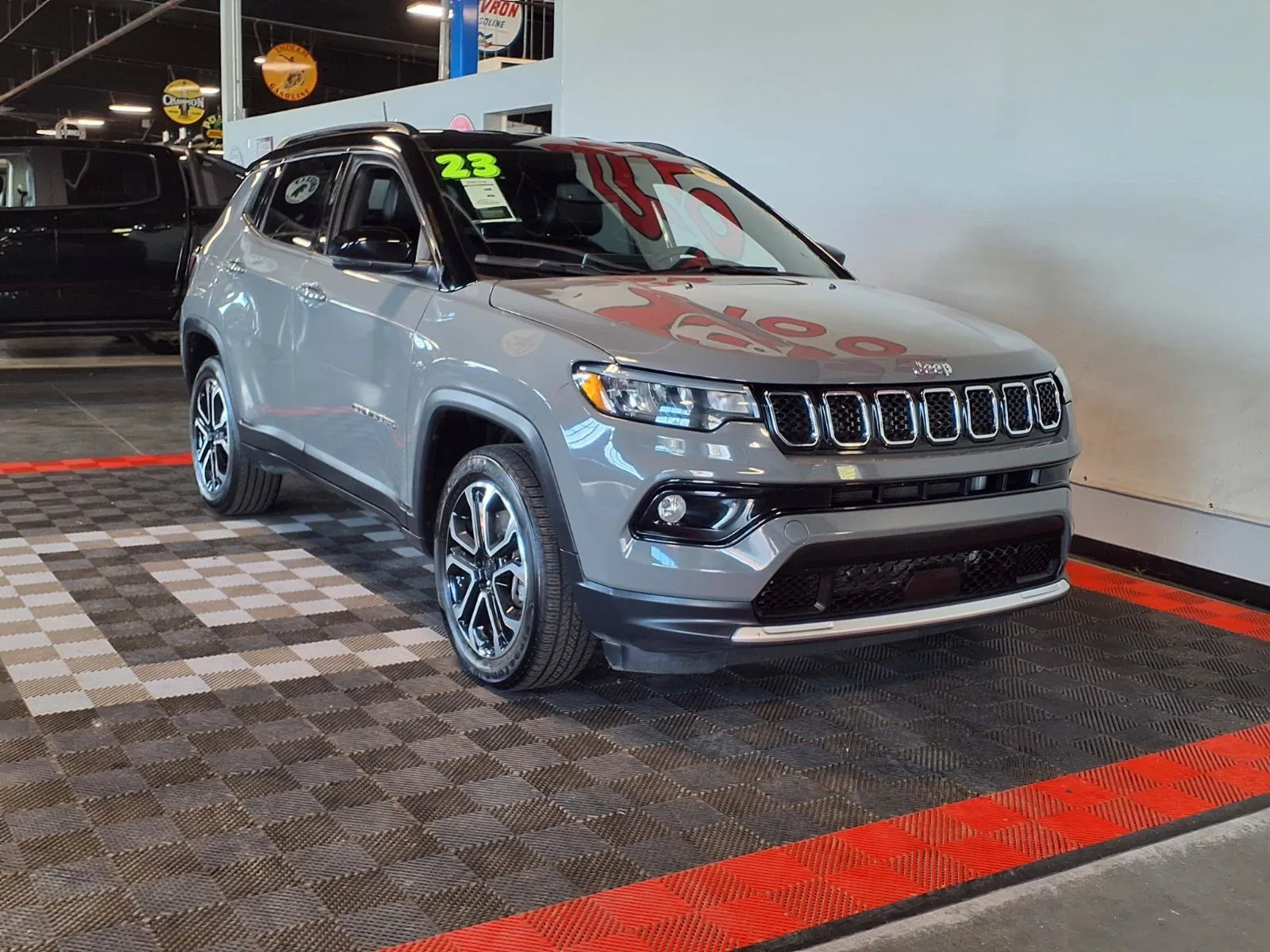 Jeep Compass photo 2