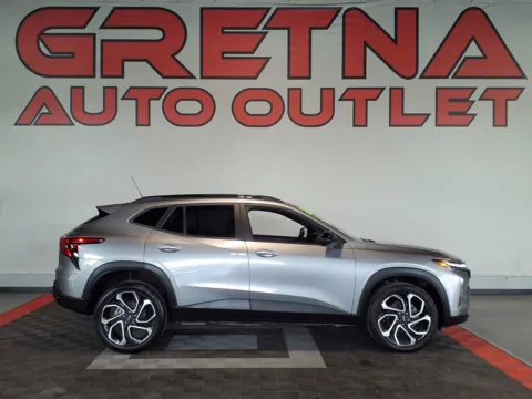Gray 2024 Chevrolet Trax 2RS for sale in Gretna, NE