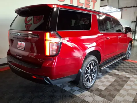More photos of 2021 Chevrolet Suburban Z71 at Gretna Auto Outlet, NE