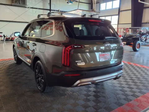 More photos of 2021 Kia Telluride SX at Gretna Auto Outlet, NE