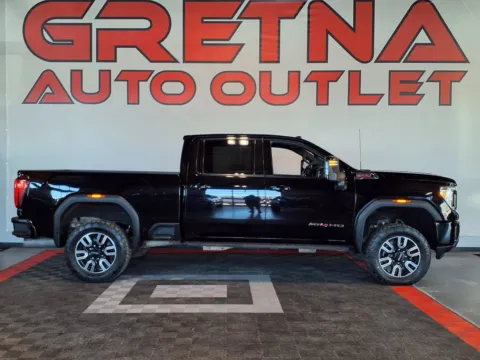 Black 2022 GMC Sierra 2500 HD AT4 for sale in Gretna, NE