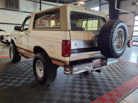 More photos of 1995 Ford Bronco Eddie Bauer at Gretna Auto Outlet, NE