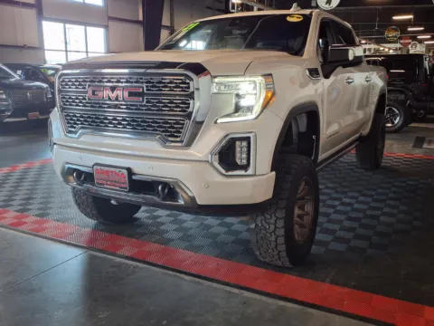 More photos of 2021 GMC Sierra 1500 Denali at Gretna Auto Outlet, NE