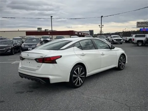 More photos of 2020 Nissan Altima 2.5 SR at AI Certified Used Cars, MD