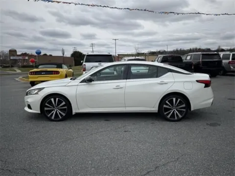 Photos of 2020 Nissan Altima 2.5 SR for sale in Frederick, MD at AI Certified Used Cars