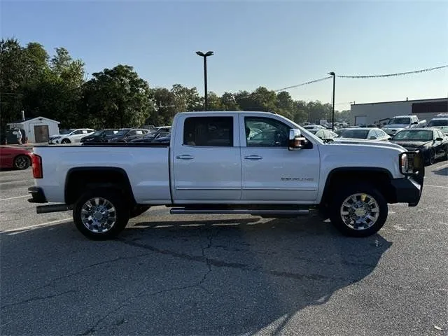 2018 GMC Sierra 2500 Denali HD Denali - Photo 6
