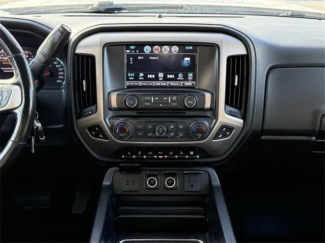 2018 GMC Sierra 2500 Denali HD Denali - Photo 17
