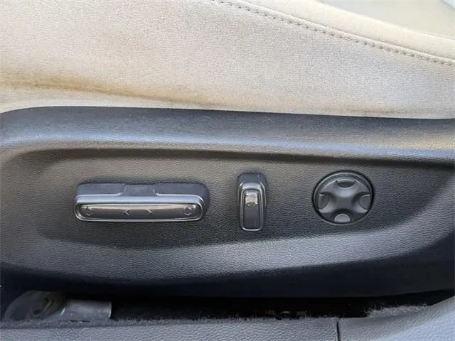 2019 Honda Accord EX - Photo 18