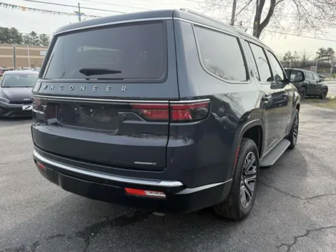 More photos of 2024 Jeep Wagoneer Series II at AI Certified Used Cars, MD