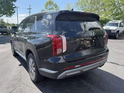 Another view of 2023 Hyundai Palisade SEL for sale in Frederick, MD at AI Certified Used Cars