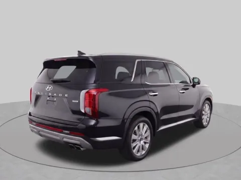 Another view of 2023 Hyundai Palisade SEL for sale in Frederick, MD at AI Certified Used Cars