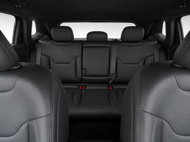2025 Jeep Compass Limited - Photo 22