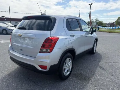 More photos of 2021 Chevrolet Trax LS at AI Certified Used Cars, MD
