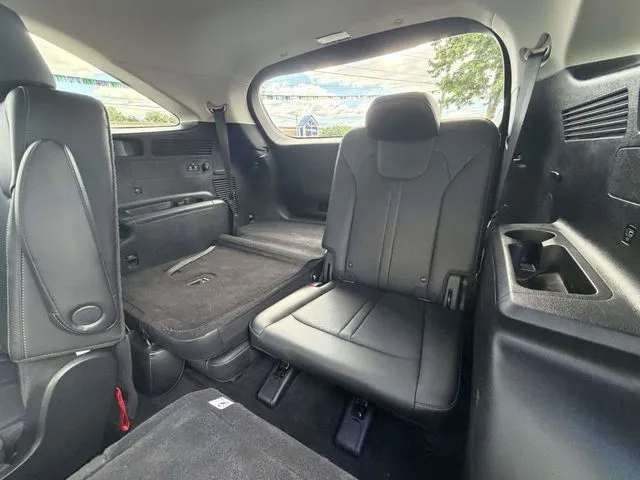 2022 Kia Sorento SX - Photo 11
