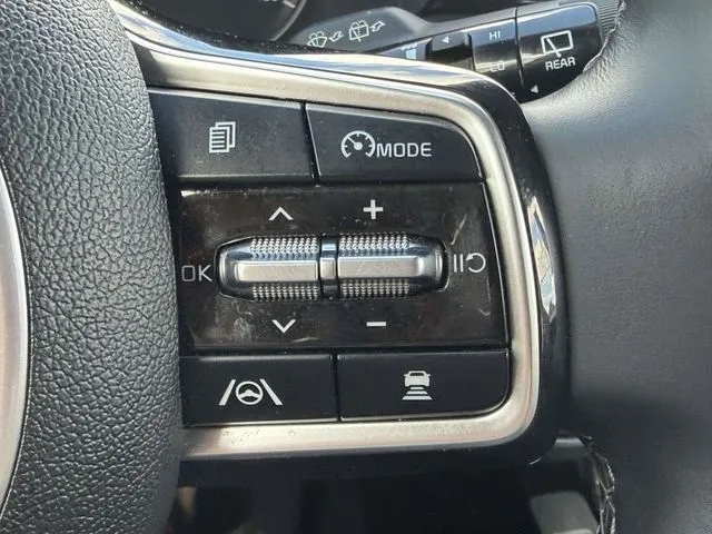 2022 Kia Sorento SX - Photo 16