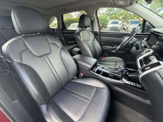 2022 Kia Sorento SX - Photo 9