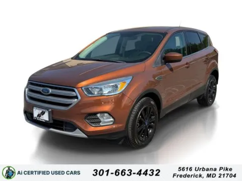 Red 2017 Ford Escape SE for sale in Frederick, MD