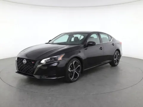 Photos of 2023 Nissan Altima 2.5 SR for sale in Frederick, MD at Ai Certified Used Cars