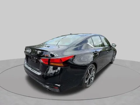 More photos of 2023 Nissan Altima 2.5 SR at AI Certified Used Cars, MD