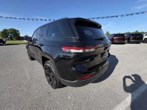 Another view of 2025 Jeep Grand Cherokee Altitude for sale in Frederick, MD at AI Certified Used Cars