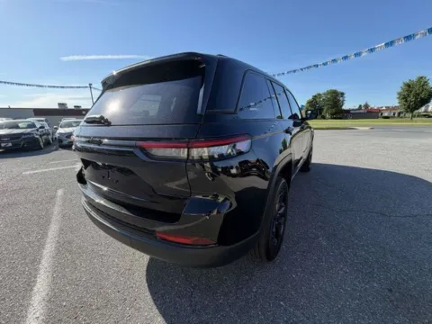 More photos of 2025 Jeep Grand Cherokee Altitude at AI Certified Used Cars, MD