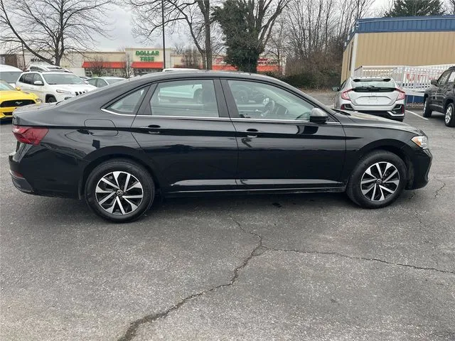 2024 Volkswagen Jetta S - Photo 6