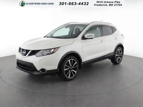 White 2020 Nissan Rogue SV for sale in Frederick, MD