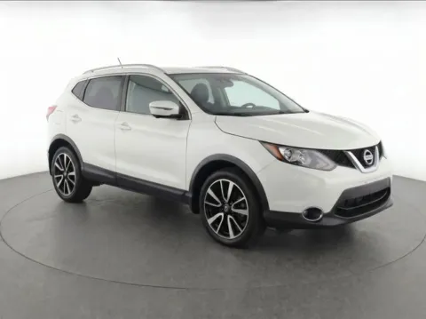 Photos of 2020 Nissan Rogue SV for sale in Frederick, MD at AI Certified Used Cars