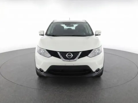 More photos of 2020 Nissan Rogue SV at AI Certified Used Cars, MD