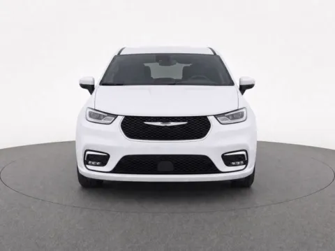More photos of 2023 Chrysler Pacifica Hybrid Touring L at AI Certified Used Cars, MD