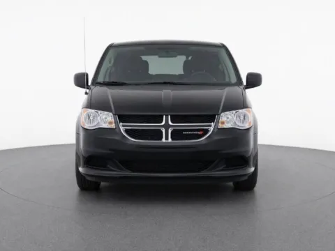 More photos of 2017 Dodge Grand Caravan SE at Ai Certified Used Cars, MD