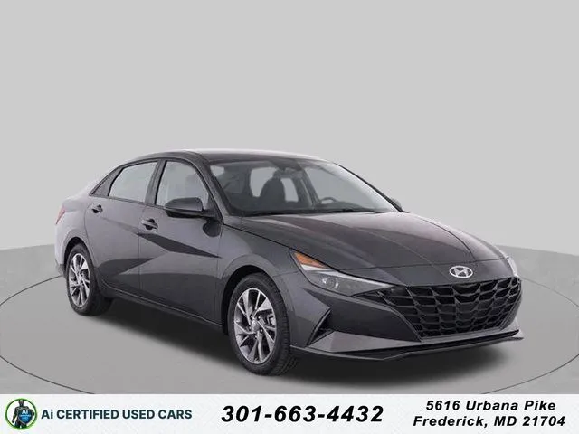 2021 Hyundai Elantra SE