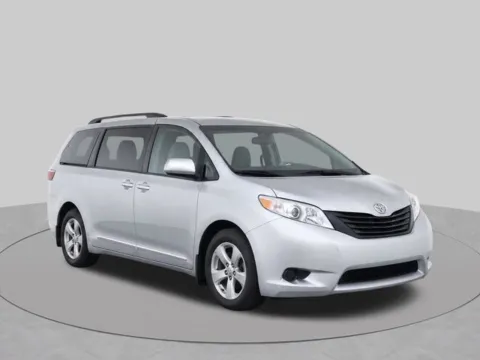 Photos of 2017 Toyota Sienna LE for sale in Frederick, MD at AI Certified Used Cars