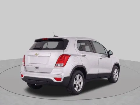 More photos of 2021 Chevrolet Trax LS at AI Certified Used Cars, MD