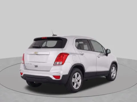 More photos of 2021 Chevrolet Trax LS at AI Certified Used Cars, MD