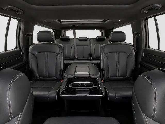 2024 Jeep Grand Wagoneer L Series II - Photo 21