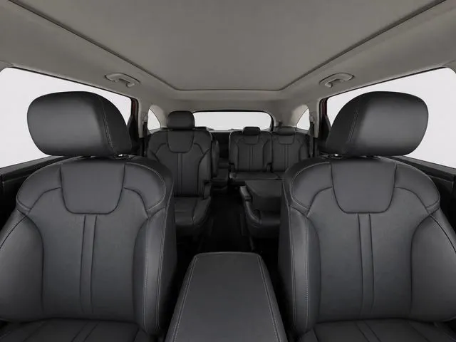 2022 Kia Sorento SX - Photo 23